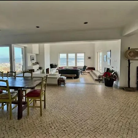 Island House Holiday home
